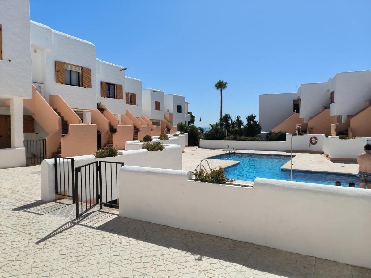 Piscina, Wifi, Patio Con Vistas Apartment Tarifa Ngoại thất bức ảnh