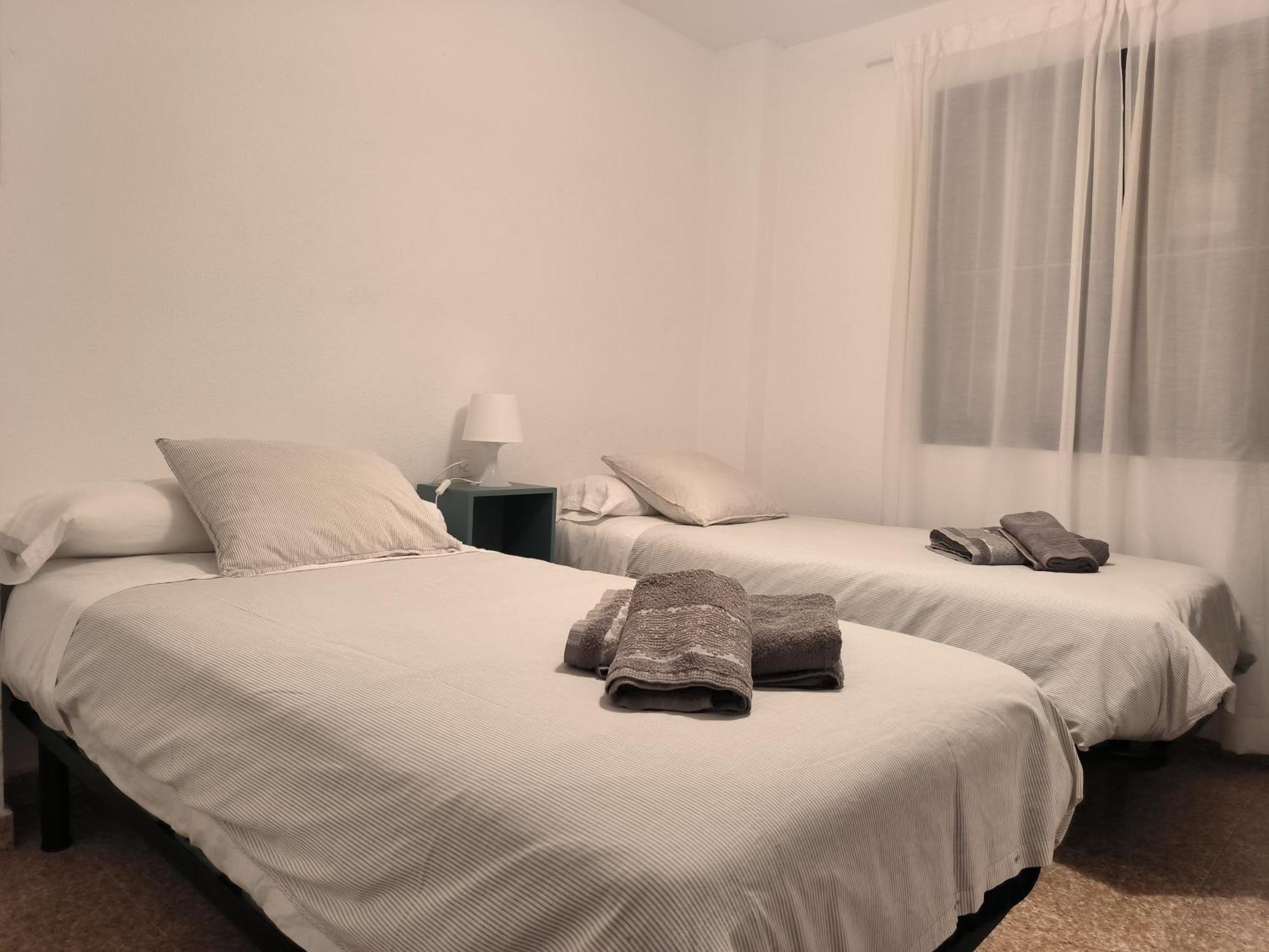 Piscina, Wifi, Patio Con Vistas Apartment Tarifa Ngoại thất bức ảnh